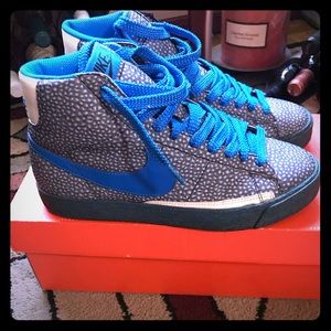 Nike Blazer SB Premium “GLOW”